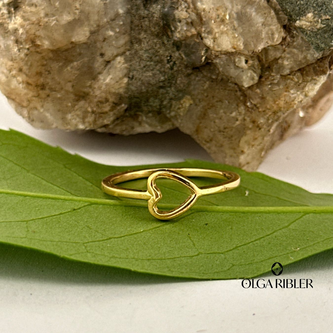 Olga Ribler Anelli: Feiner Silber Ring 925 mit Herz Grösse 56 – Nuovo (secondo la descrizione) da Luzern venduto da Schmuckoutlet