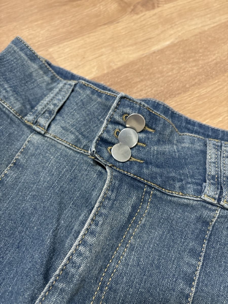 Shein Jeans: Blue Shein Flared Jeans - Size S – Nuovo (secondo la descrizione) da Zollikon venduto da ely.p 1