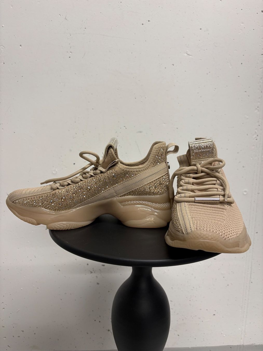 Steve Madden Scarpe da donna: Steve Madden Sneaker beige mit Strass Gr. 39 Maxilla-R – Nuovo (secondo la descrizione) da Regensdorf venduto da secondchancefashion 1