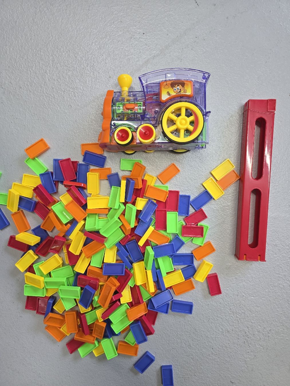 Giocattoli: Lokomotive / Domino Train – Usato da Lostorf venduto da Venice16 1