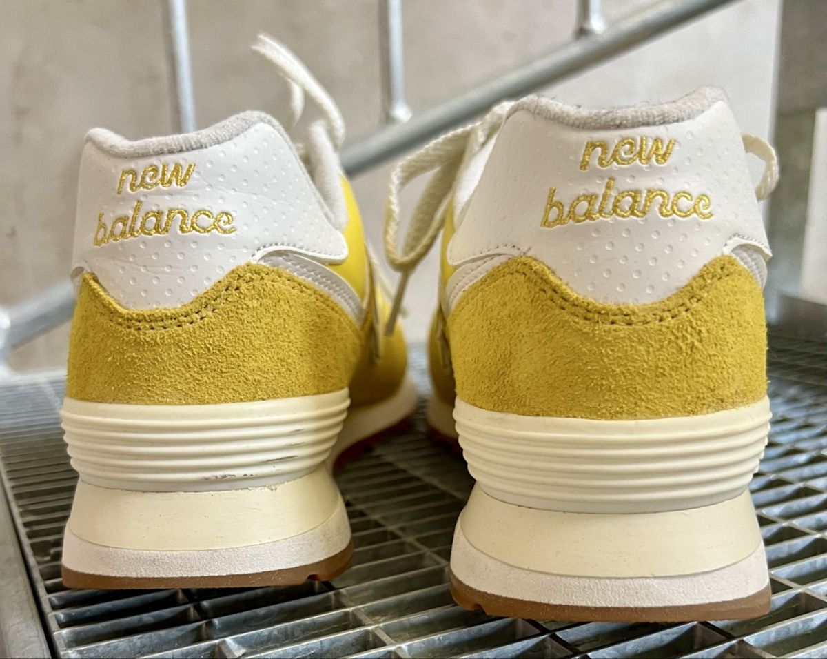 New Balance Scarpe da uomo: Neue New Balance 574 in Gelb – Nuovo (secondo la descrizione) da Regensdorf venduto da Barbara9 5