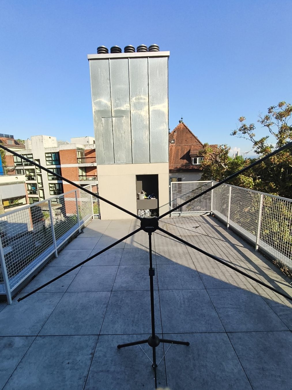 Heimkino: Celexon Projection Screen with Stand 200cm 4:3 – Neu (gemäss Beschreibung) aus Zürich von yul_7ccq 4