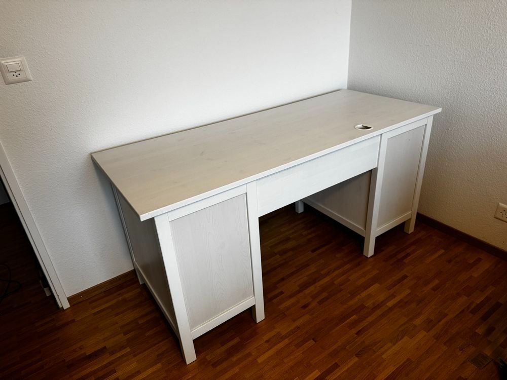 Ikea Scrivanie: Kostenlos Schreibtisch Ikea Hemnes – Usato da Emmenbrücke venduto da mar_76ct 2