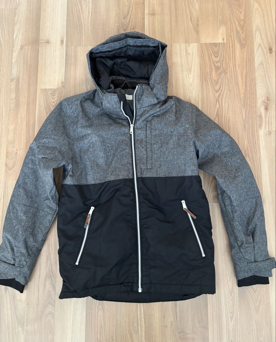 H&M Giacche & Cappotti: Jacke Gr. 170 von H+M – Usato da Emmenbrücke venduto da Banga40