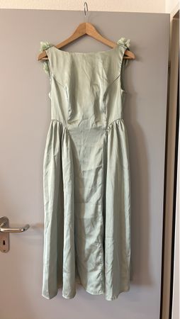 Elegantes Sommerkleid grösse S neu