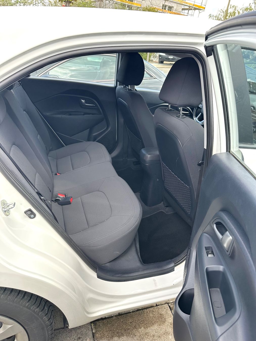 Kia Automobili: Kia Rio IV 1.4 ISG – Usato da Winterthur venduto da sve_mzv8 6