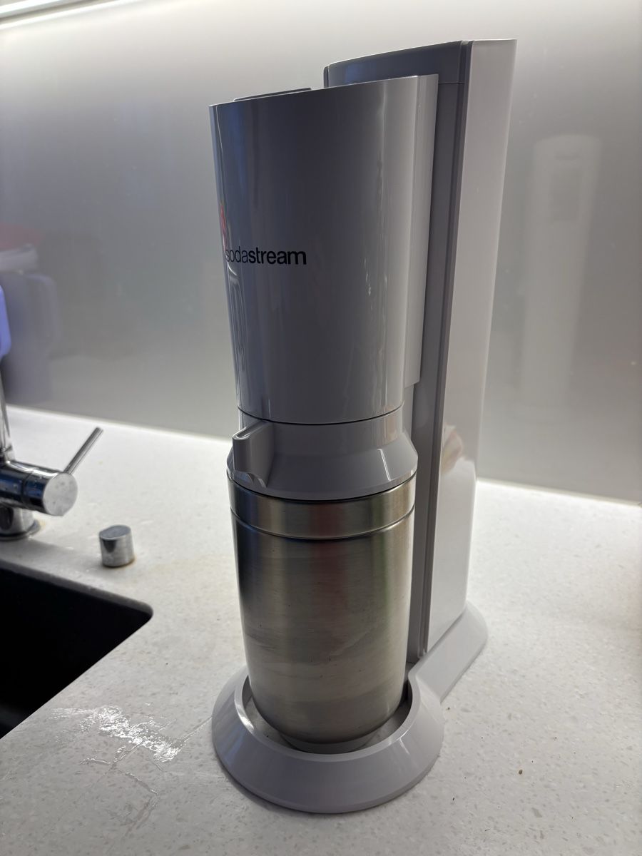 Sodastream Elettrodomestici da cucina: Sodastream inkl. Glasflaschen – Usato da Rotkreuz venduto da Dino_11 1