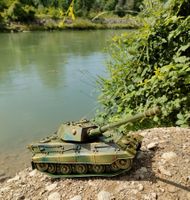Panzer Königstiger aus Blech handgefertigt