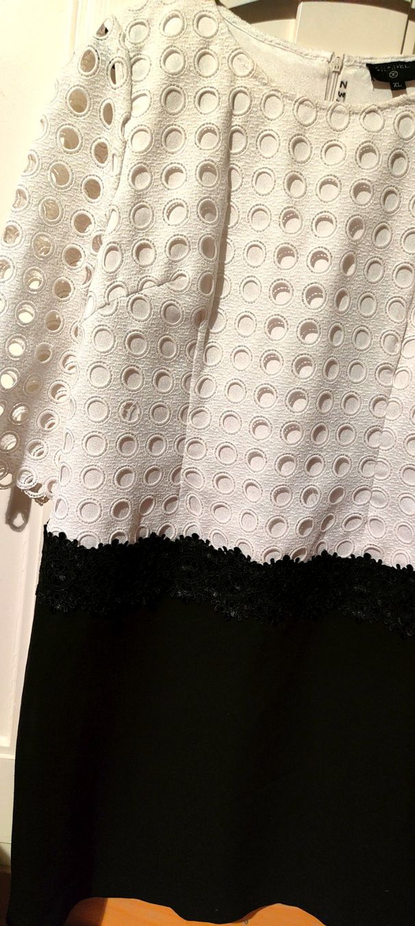 Chanel Vestiti: Pièces de collection > designer > CHANEL – Usato da Biel/Bienne venduto da notfun 2