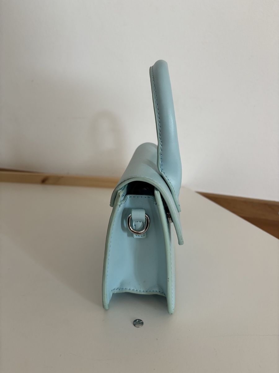 Taschen für Damen: Blaue Mini-Handtasche – Gebraucht aus Winterthur von sanneagasi 2