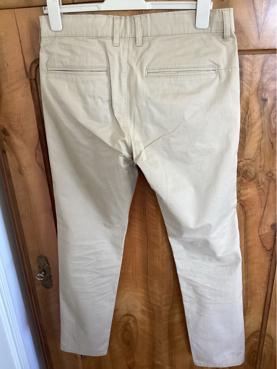 Esprit Hosen: Esprit, Herrenchino, Gr. 31 – Gebraucht aus Salenstein von Esprit57 3