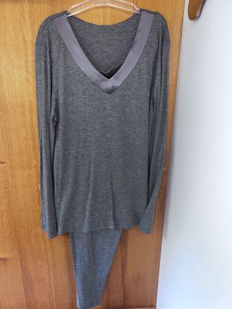 PYJAMA HANRO M neu