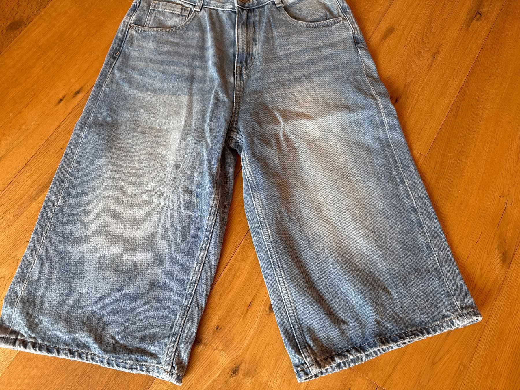 Jeans: bermudas jeans – Nuovo (secondo la descrizione) da gurzelen venduto da malu04 2
