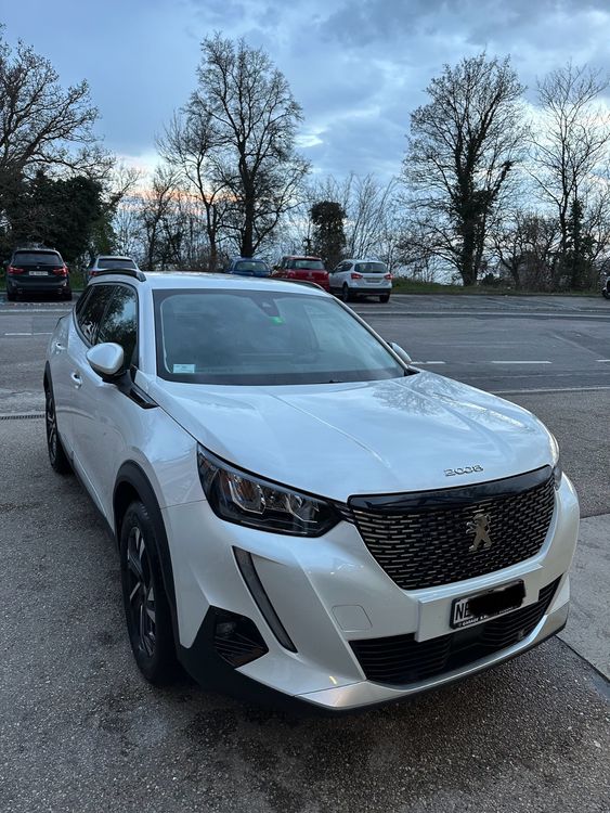 PEUGEOT 2008 Automatic PureTech 2022