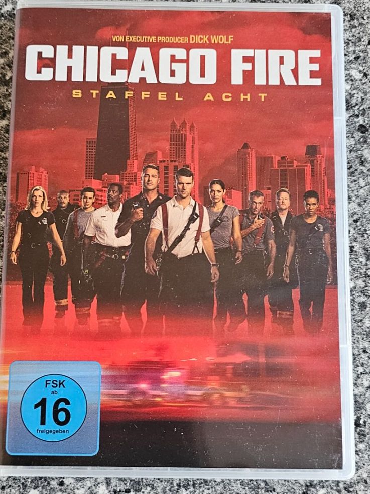 Alle DVDs: CHICAGO FIRE- Staffel 8/ 6 DVD – Gebraucht aus Geuensee von jes_9xyk