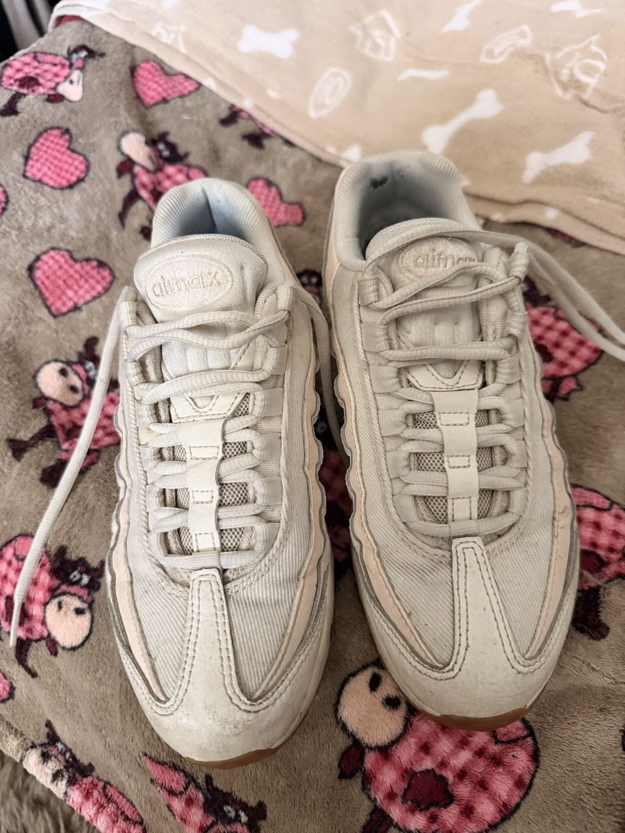 Chaussures femmes: Nike Airmax, Grösse 36 – D'occasion à Biel/Bienne par Anjalina2609