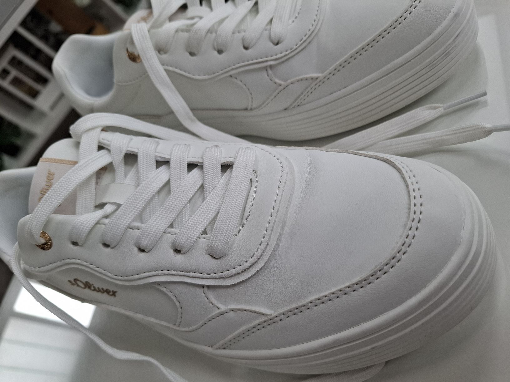 S.Oliver Chaussures femmes: S.Oliver Sneaker Weiss Gr.40 NEU – Neuf (Voir description) à Winterthur par -.S.B.- 5