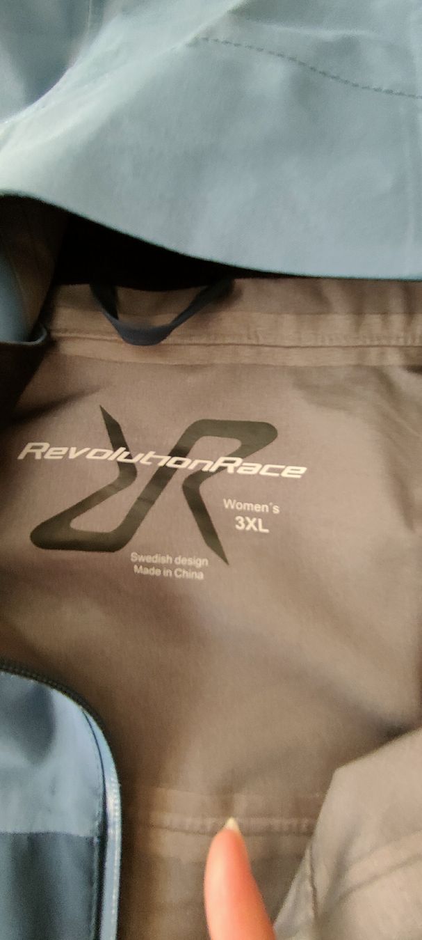 RevolutionRace Vestes: Regenjacke – Neuf (Voir description) à Madiswil par Rosmi78 2