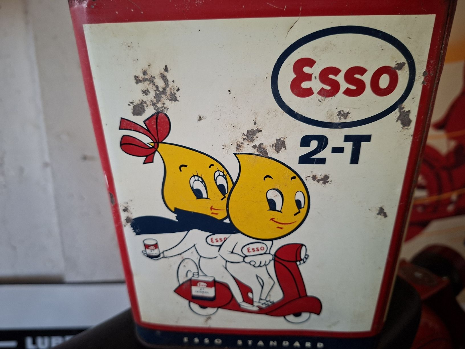 Accessori per altri veicoli: esso Vespa collector  scooter rare shell castrol oldtimer – Usato da lausanne venduto da Nicolier0 1