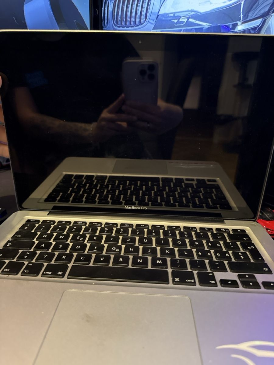 Apple Notebook: MacBook Pro 2010  – Usato da Oberrohrdorf venduto da dia_r9l9 1