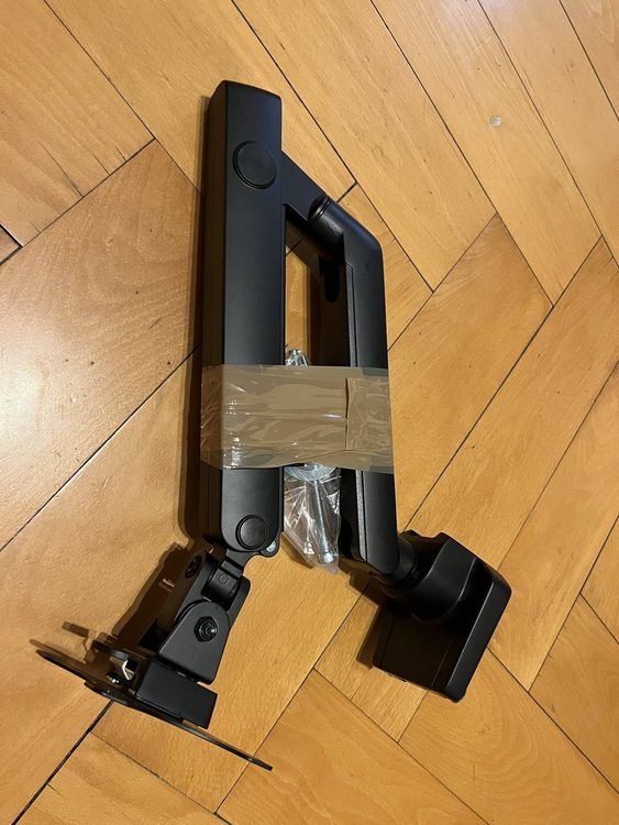 Monitorarm Icy Box (Monitore bis 8kg/32") Kaufen auf Ricardo