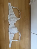 Damen BH weiss Spitze Grösse 70 C Triumph guter Zustand