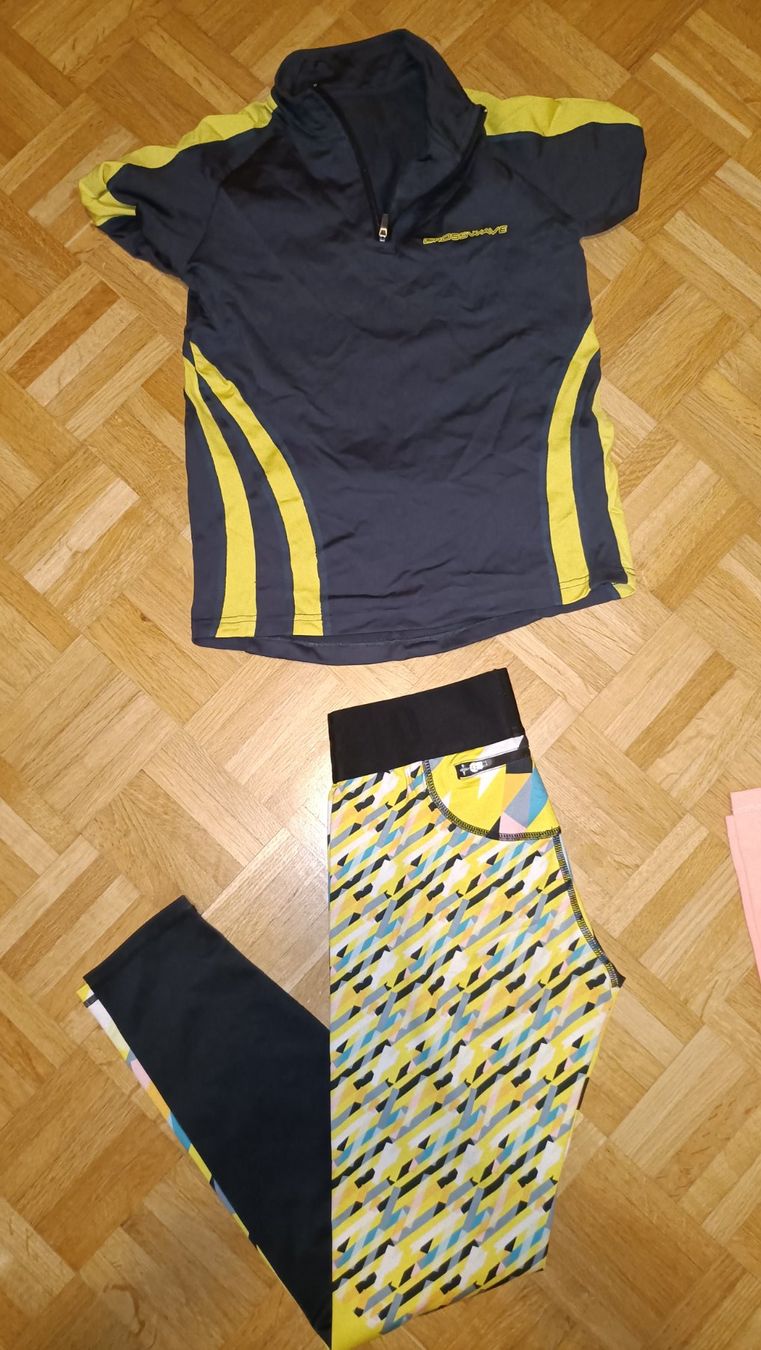 Leggings: Fitness Kleider, Leggings, Top – Usato da Dübendorf venduto da Me_sa 2