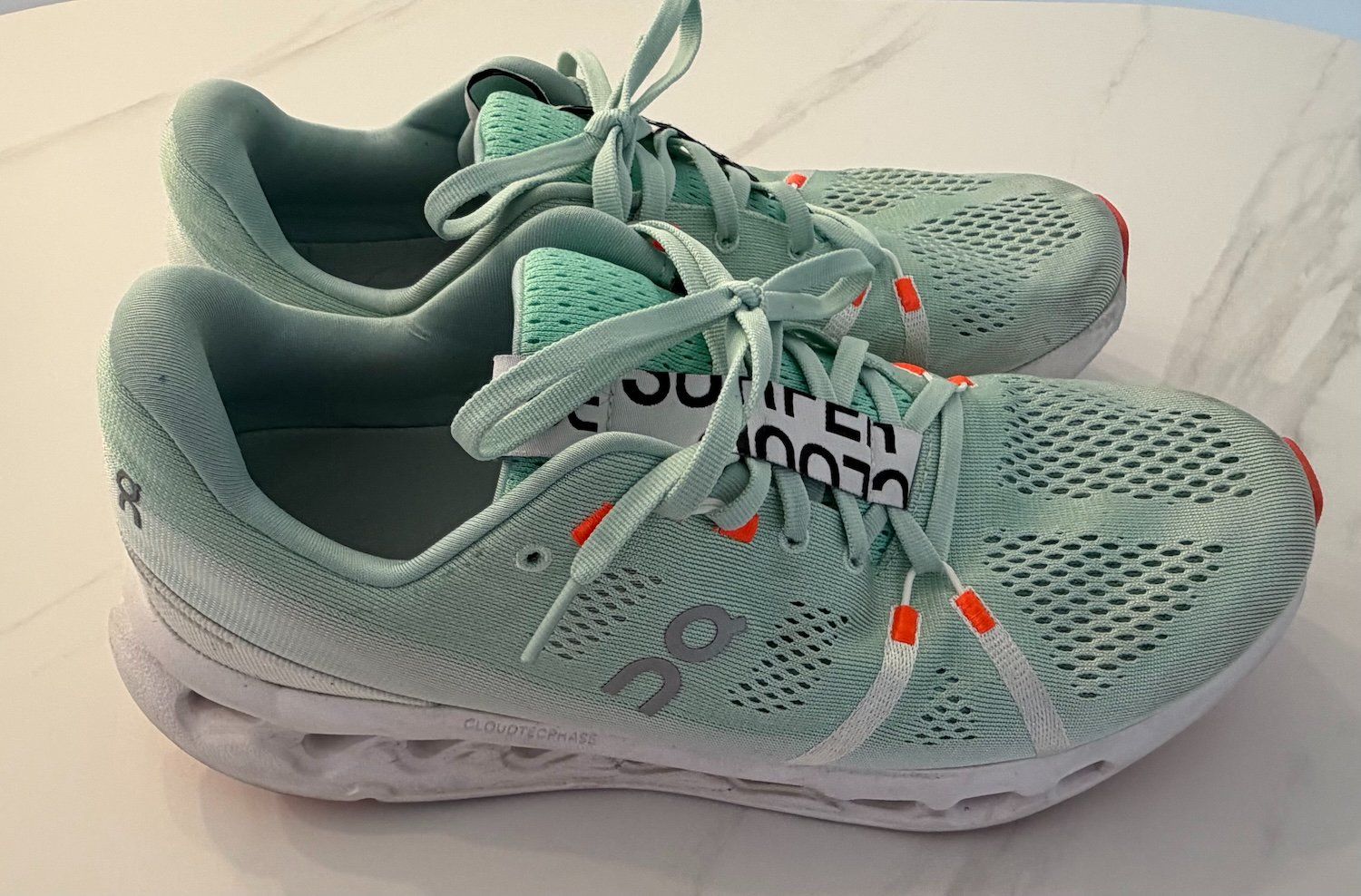 On Scarpe da uomo: ON CloudSurfer Herenschuhe mint Grösse 45 EU – Usato da Brunnen venduto da ric_7gxl 1