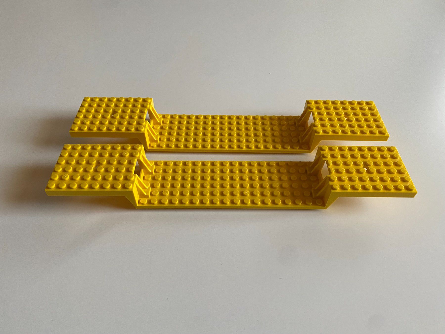 Lego Giocattoli: LEGO - 2 - GELBE - EISENBAHN - PLATTEN – Usato da Gelterkinden venduto da ajdt4