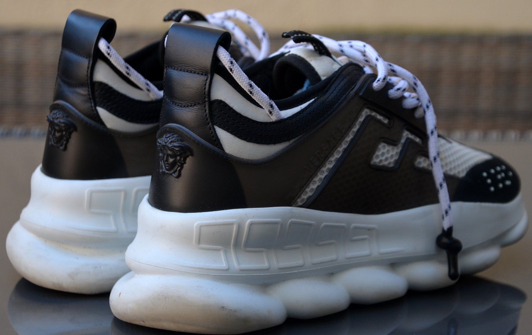 Versace Scarpe da uomo: Versace Sneakers .39 – Usato da Collonges venduto da arashee 5