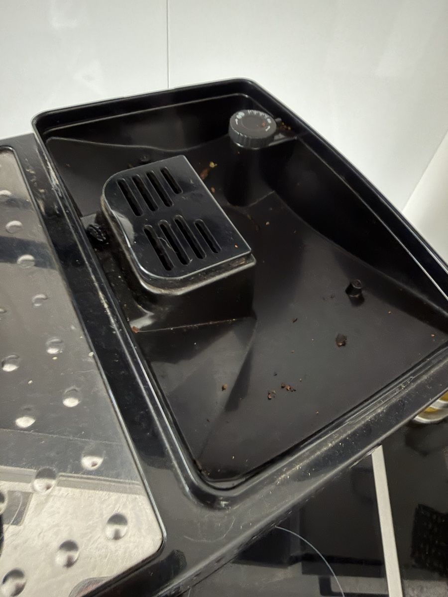 De'Longhi Macchine per caffè & Macchine per espresso: Machine à café DeLonghi Magnifica S – Usato da Prilly venduto da R41MUND0 3