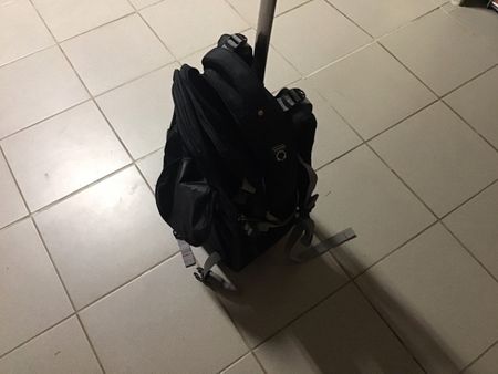 Sac à dos trolley noir 50 litres bon état
