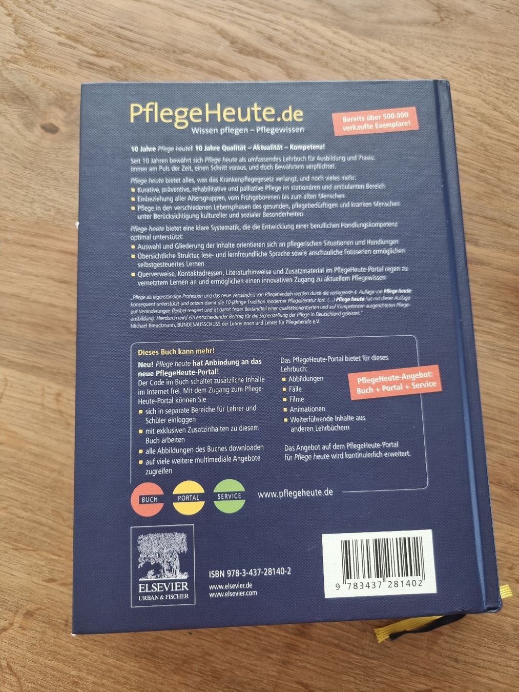 Bücher: Pflege Heute - 4. Auflage – Gebraucht aus Luzern von .Skylake. 2