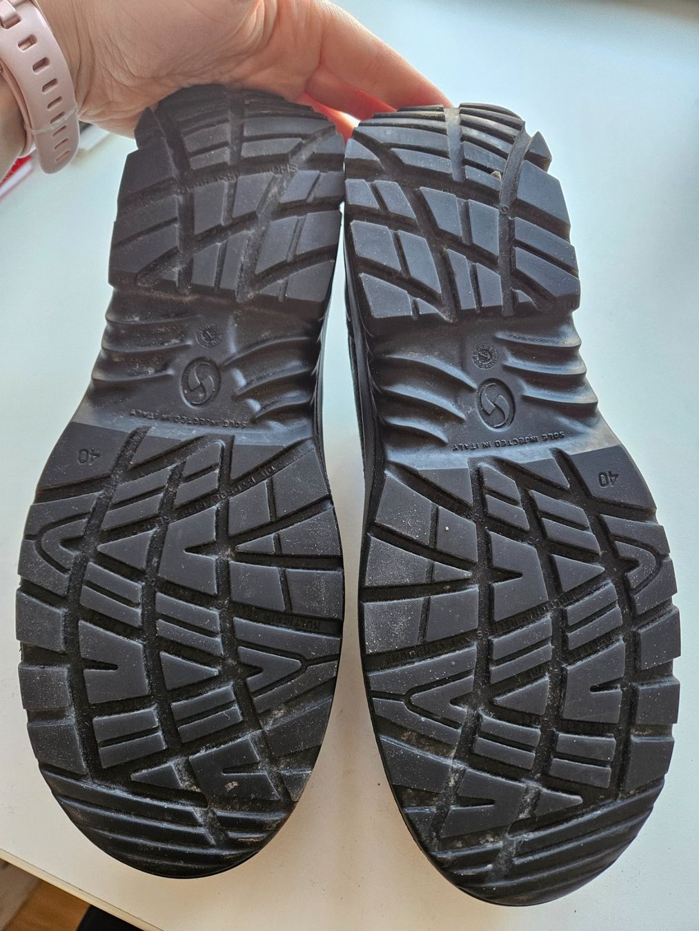 Scarpe da uomo: Sixton- Arbeitsschuhe schwarz Gr.40 – Usato da Schaffhausen venduto da sabrina915 3