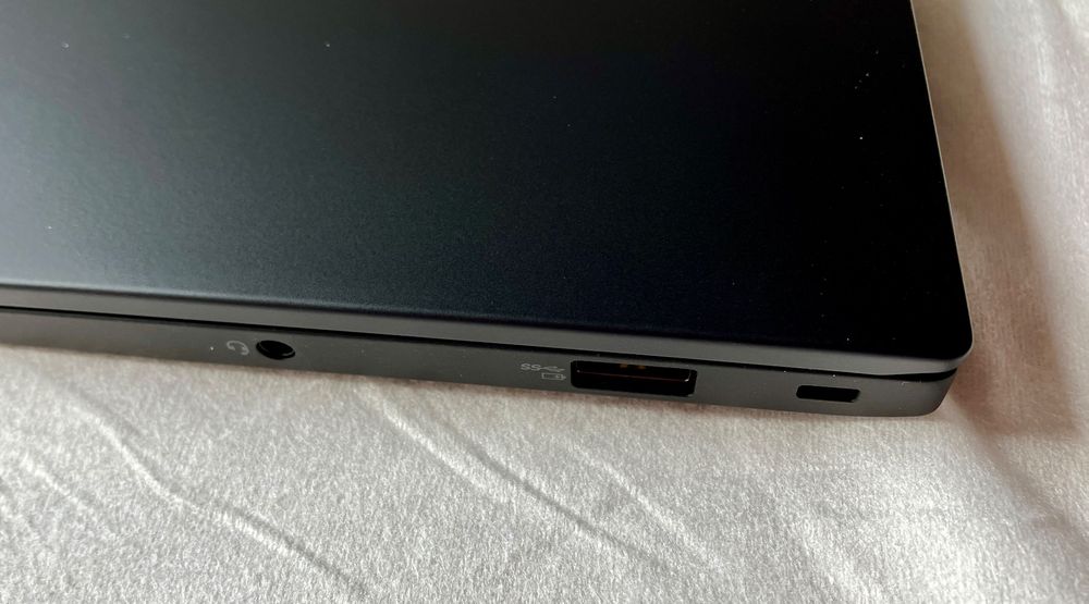 Lenovo ThinkPad X1 Carbon Laptop PC NEW - NOUVEAU - NEU 6