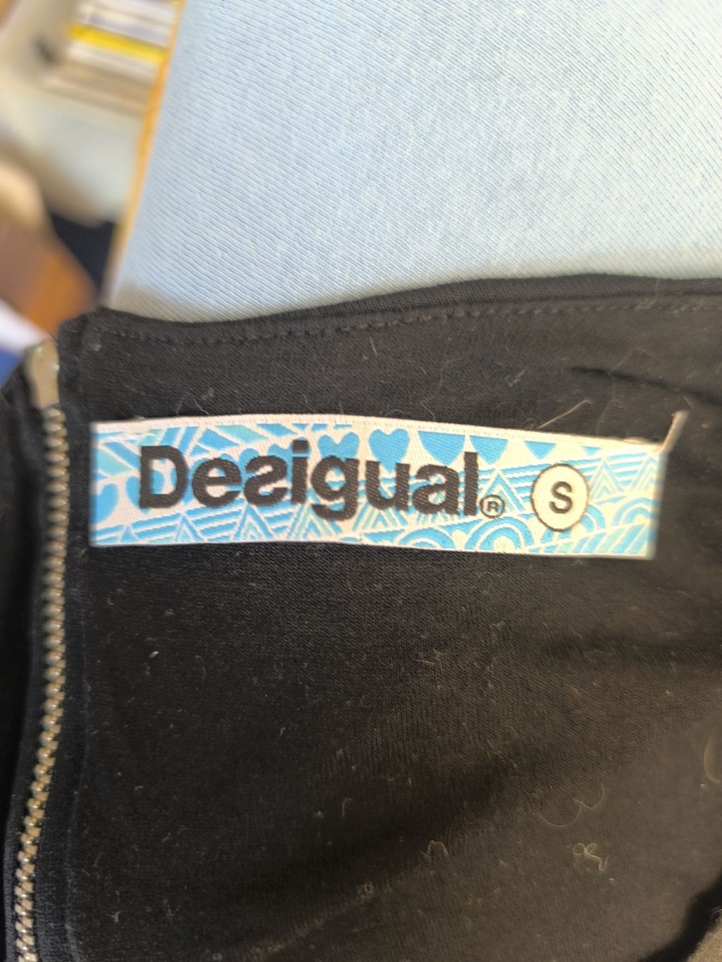 Desigual Vestiti: Etuikleid von Desigual – Usato da Gettnau venduto da Immortal_ 2