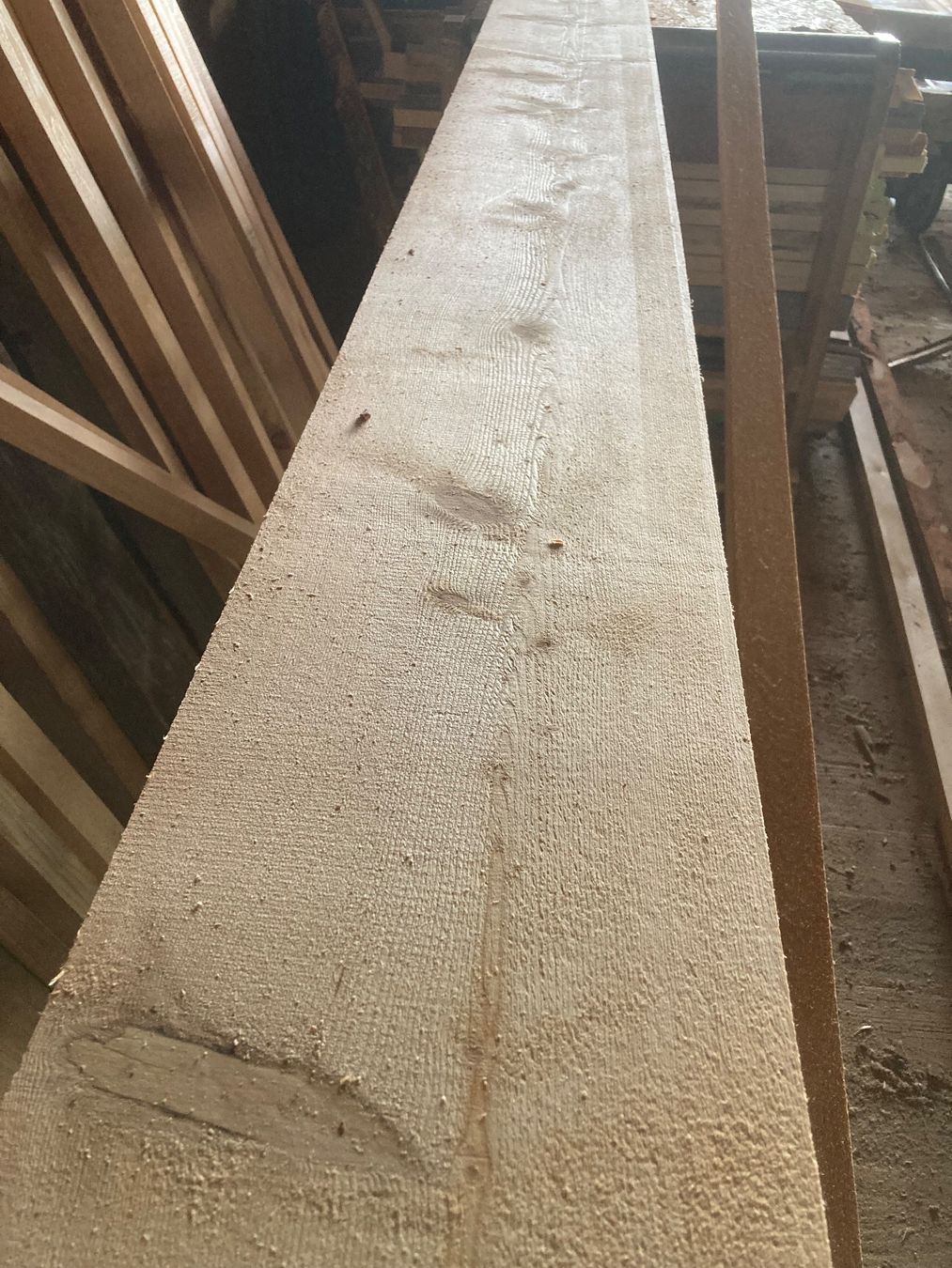 Articoli in legno: Mélèze massif, rare en longueur de 10.00 mètres – Nuovo (secondo la descrizione) da Villaz-St-Pierre venduto da Matierart 1