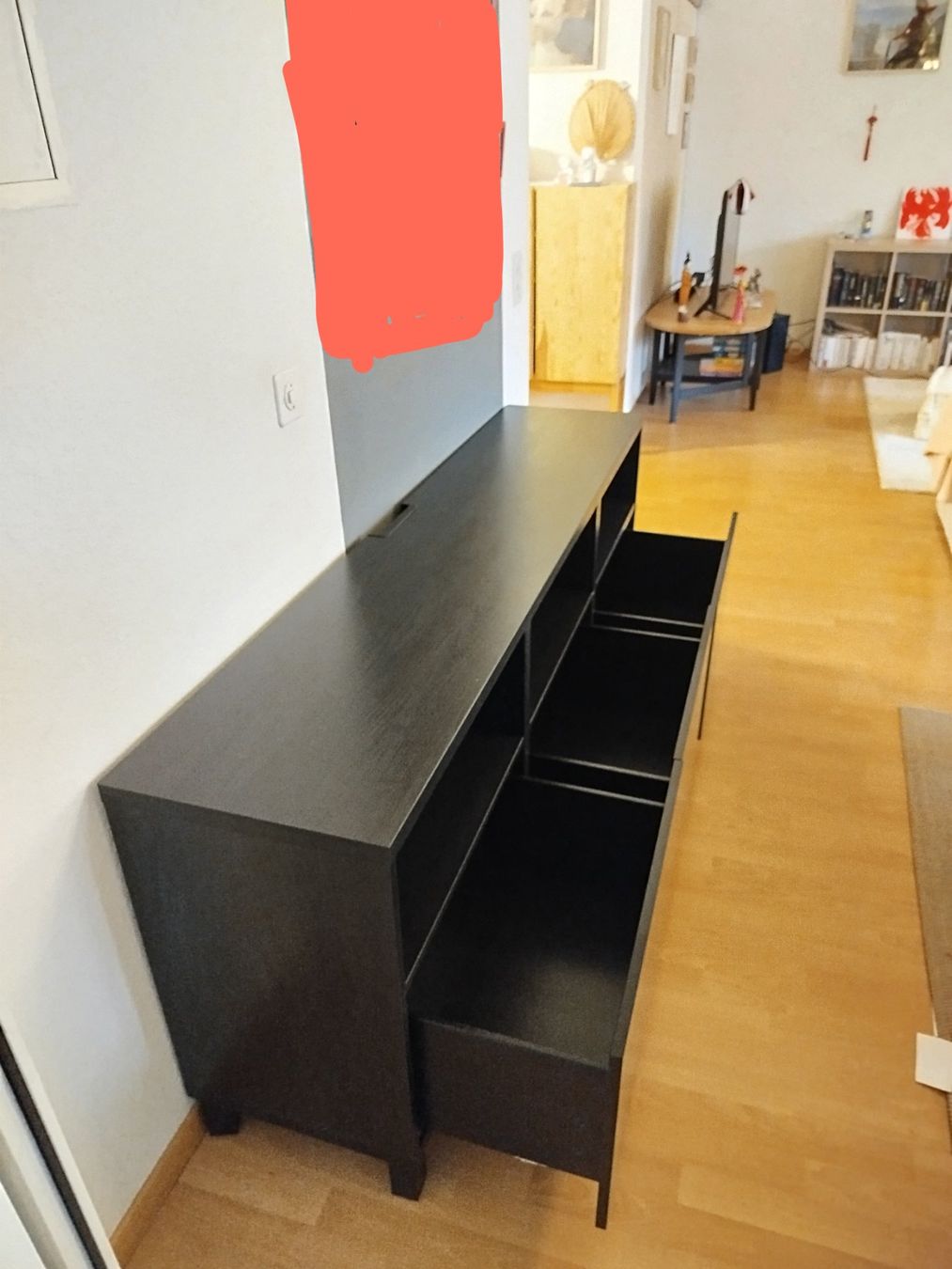 Cassettiere: Schwarze TV-Kommode mit 3 geräumigen Schubladen – Usato da Horw venduto da ces_lf82 8