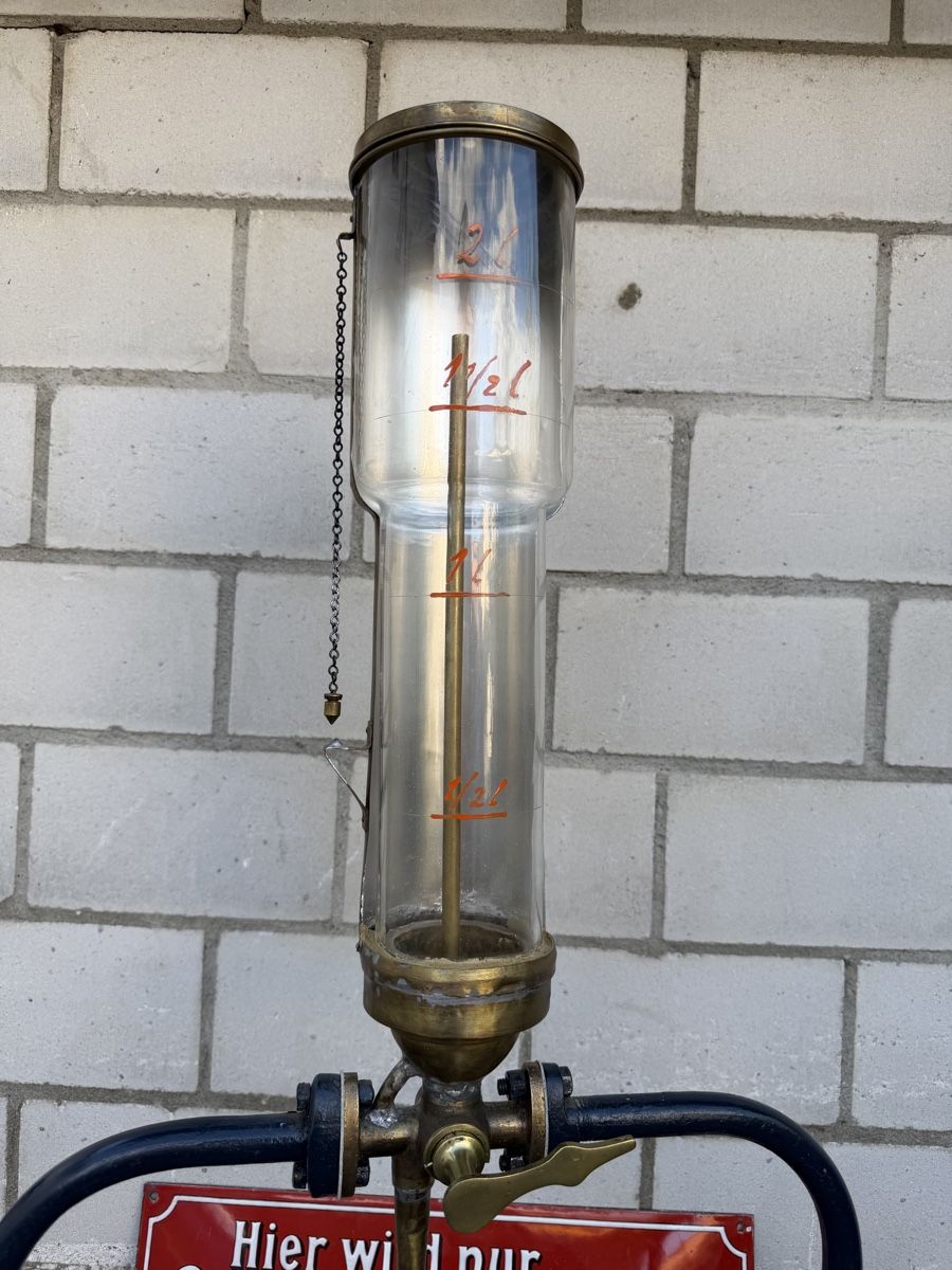 Altre raccolte & rarità: Petroleumautomat Standard mit Glaszylinder – Usato da Plasselb venduto da SeislerBrocki 1
