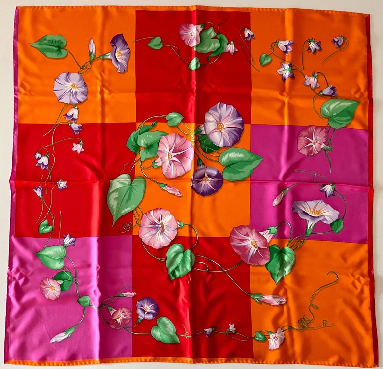 Foulard En Soie Floral - 105 Cm De Large - Multicolore - Neuf Sans étiquette