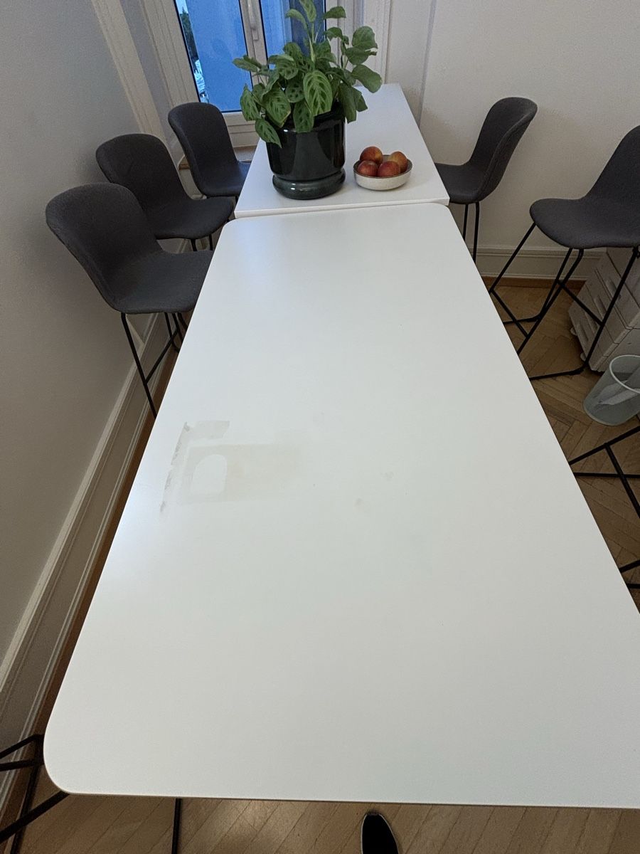 Tische: IKEA BILLSTA bar table white, good condition – Gebraucht aus Zürich von lou_22hj 2