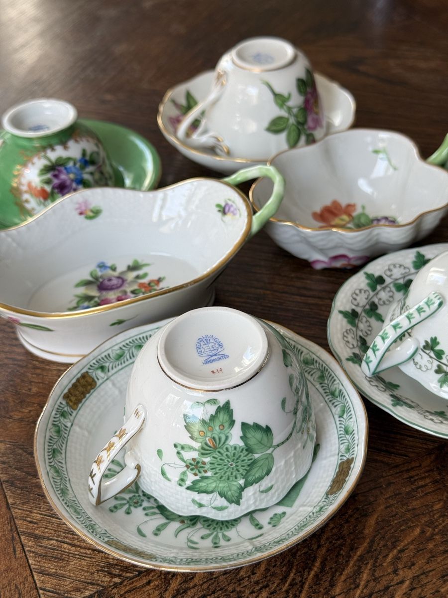Herend Tazze: Porcelain tea set various designs - Like New – Nuovo (secondo la descrizione) da Commugny venduto da semamonfrinoli 1