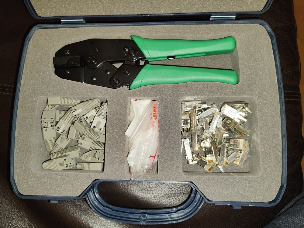 Compona RJ 45 Crimpzange (D'occasion) à Stäfa pour CHF 20 – avec ...