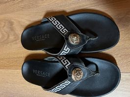 Sandales Versace avec sangles cuir