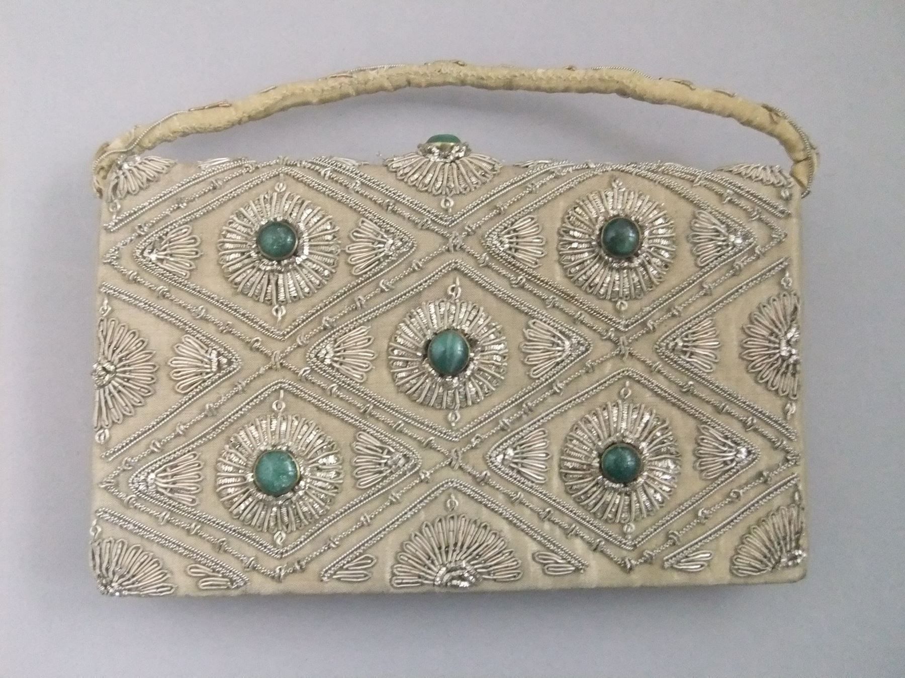 Borse da donna: Clutch mit Halbedelsteinen – Usato da Esslingen venduto da eintagammeer