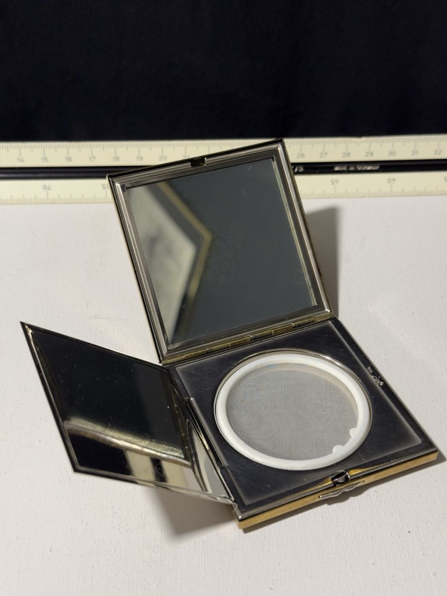 Make-up: Powder Compact, Poland 1970 – Nuovo (secondo la descrizione) da Zürich venduto da RatsTreasure 3