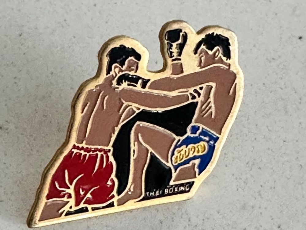 Thai Boxer Pin - | Kaufen auf Ricardo