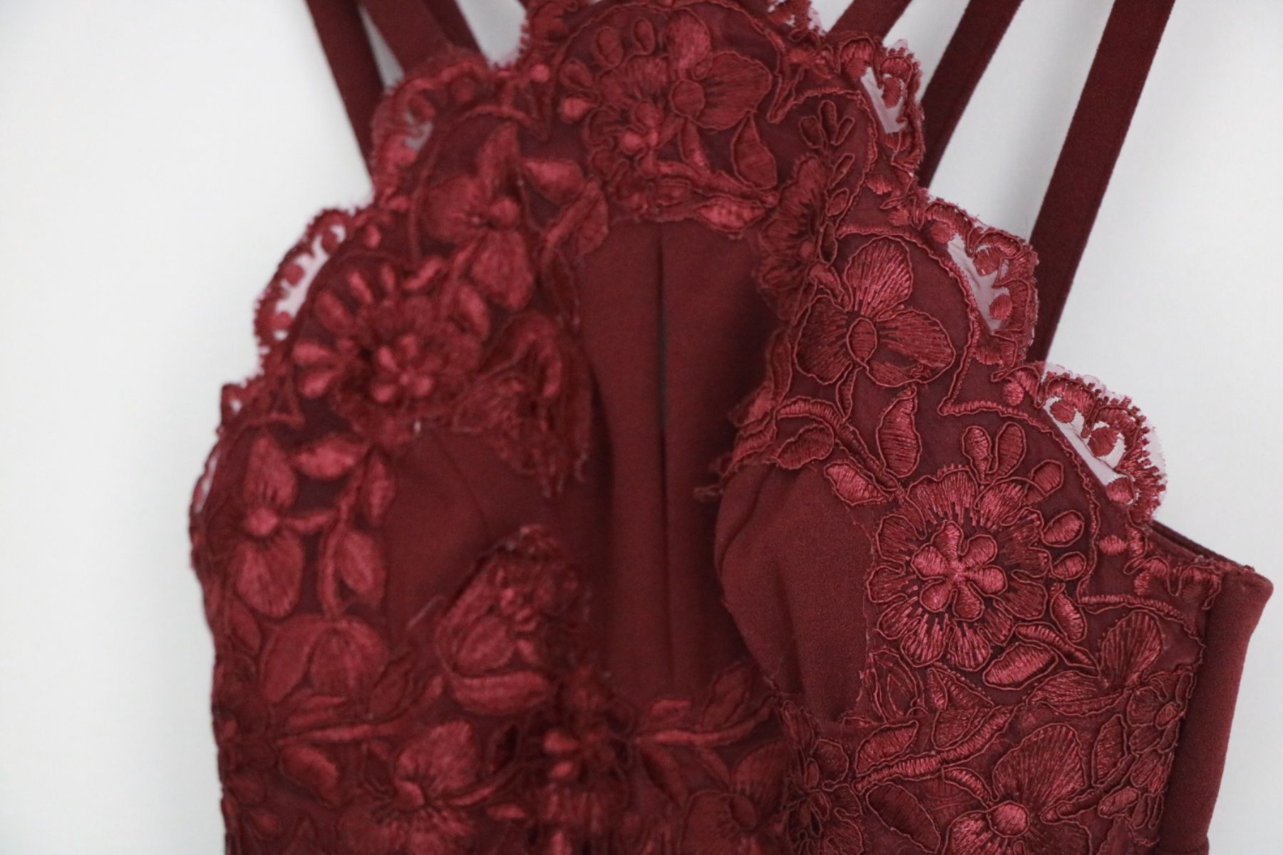 New Look Kleider: New Look dunkelrotes Kleid mit Spitzen-Details – Gebraucht aus Gachnang von todressgolden 3