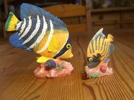 2 dekorative gelbe/blaue tropische Fische aus Kunstharz