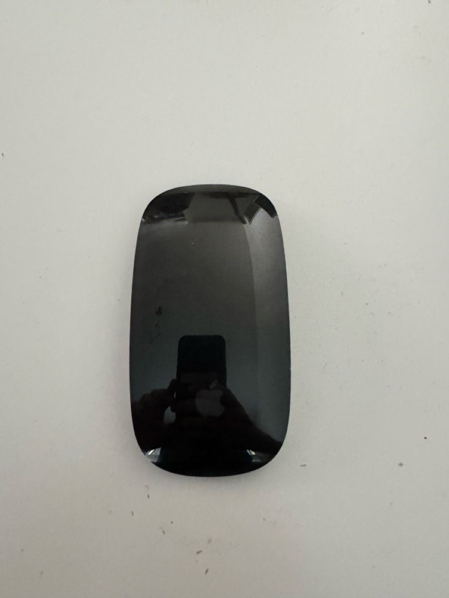 Apple Mouse: Apple mouse with lightning connector – Usato da Zürich venduto da jes_2wyq